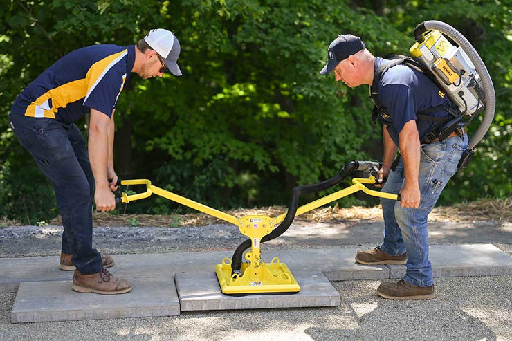 Vac Max B Ergo XL Manual Suction Equipment Package for lifting heavy porous slabs and natural slabs for hardscaping